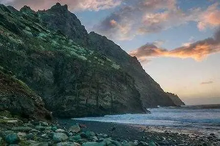 Casas Galloway - Anaga. Misteriosa Y Magica. El Bailadero